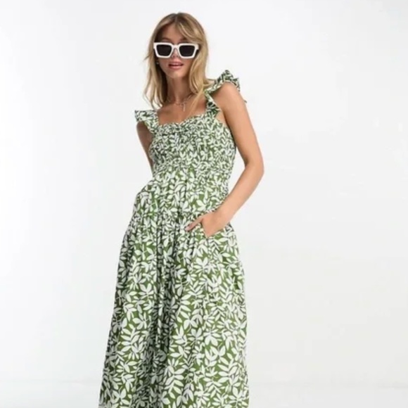Abercrombie & Fitch Green White Floral Ruffle Strap Smocked Midi Dress S - Picture 2 of 7